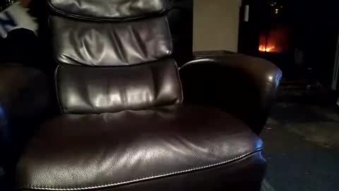 Snapshot of koelie1982 chatting on February 2025 10:39:01 PM koelie1982 online show from February 2025 10:39:01 PM