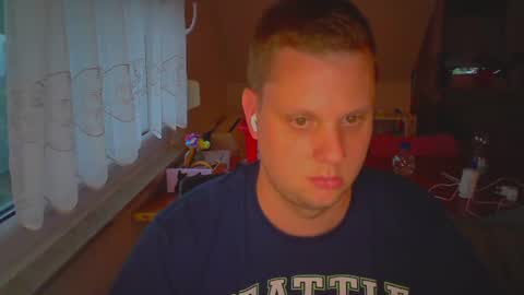 kojle95 online show from August 2026 06:54:01 PM