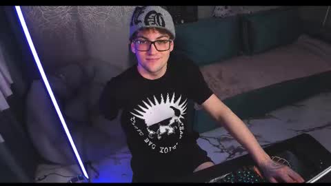 Snapshot of kolyakayne chatting on February 2026 11:36:02 AM Kolya Kayne online show from February 2026 11:36:02 AM