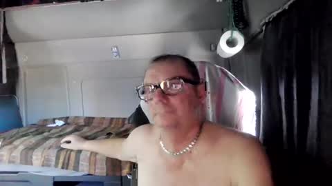 Snapshot of komputer123456789 chatting on July 2026 09:56:02 AM Bogdan online show from July 2026 09:56:02 AM