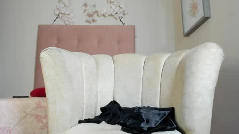 Snapshot of konam_luxe_ chatting on April 2026 03:06:01 PM Konam online show from April 2026 03:06:01 PM