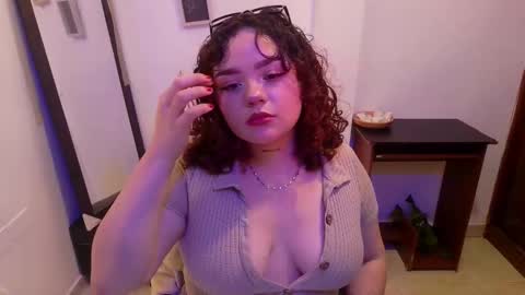 Snapshot of koning_moretti chatting on February 2026 04:16:02 AM camila online show from February 2026 04:16:02 AM