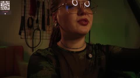 Kora       TG channel  online show from October 2025 01:40:02 PM