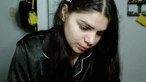 Karoll online show from February 2025 12:43:02 AM