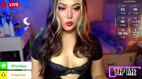 Snapshot of koreandollts chatting on October 2025 01:06:01 AM MISS ALICIA online show from October 2025 01:06:01 AM