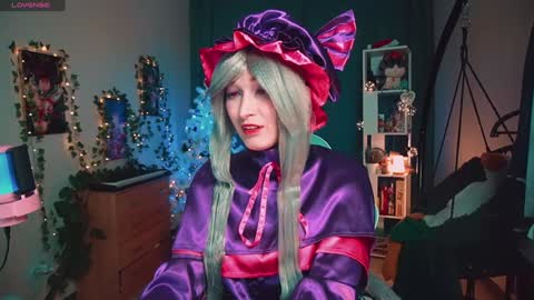 koshkasenpai online show from December 2024 01:22:02 PM