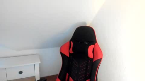 Snapshot of kozik1992 chatting on December 2024 03:02:02 PM Bartek online show from December 2024 03:02:02 PM