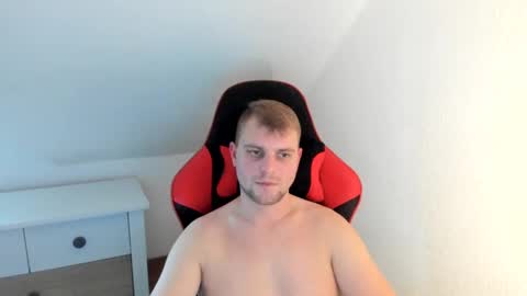 Snapshot of kozik1992 chatting on December 2024 01:49:01 PM Bartek online show from December 2024 01:49:01 PM