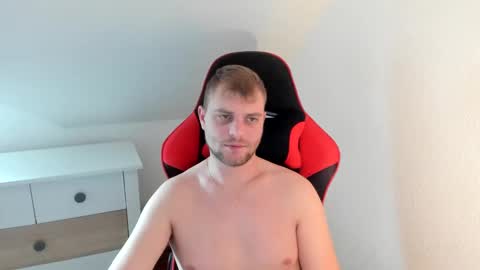 Snapshot of kozik1992 chatting on December 2024 12:26:01 PM Bartek online show from December 2024 12:26:01 PM