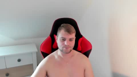 Snapshot of kozik1992 chatting on January 2025 12:16:02 PM Bartek online show from January 2025 12:16:02 PM