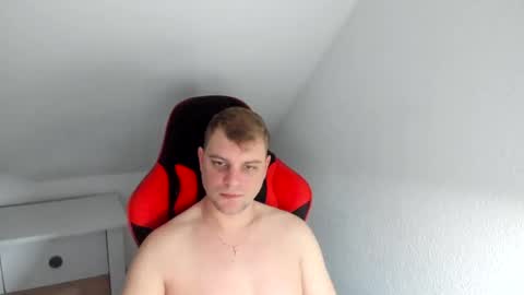 Snapshot of kozik1992 chatting on January 2025 05:03:02 AM Bartek online show from January 2025 05:03:02 AM