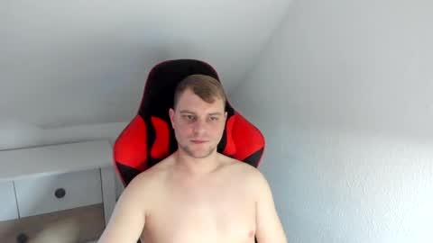 Snapshot of kozik1992 chatting on January 2025 07:29:01 AM Bartek online show from January 2025 07:29:01 AM