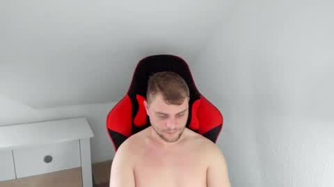 Snapshot of kozik1992 chatting on February 2025 07:49:02 AM Bartek online show from February 2025 07:49:02 AM