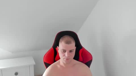 Snapshot of kozik1992 chatting on February 2025 12:51:02 PM Bartek online show from February 2025 12:51:02 PM