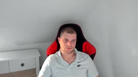 Snapshot of kozik1992 chatting on March 2025 05:06:02 PM Bartek online show from March 2025 05:06:02 PM