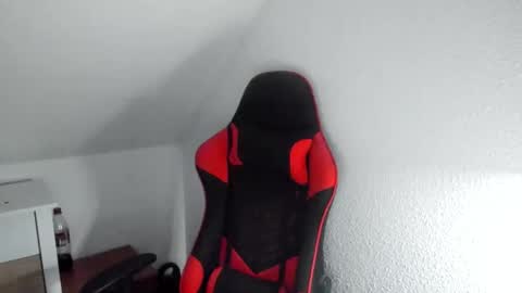 Snapshot of kozik1992 chatting on October 2025 05:52:01 AM Bartek online show from October 2025 05:52:01 AM