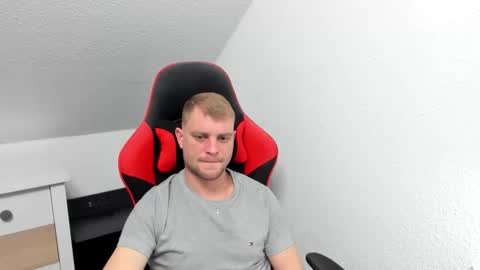 Snapshot of kozik1992 chatting on January 2026 07:59:01 PM Bartek online show from January 2026 07:59:01 PM