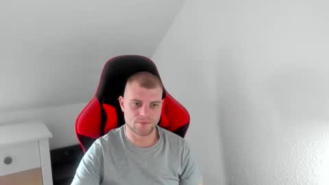 Snapshot of kozik1992 chatting on February 2026 12:30:01 PM Bartek online show from February 2026 12:30:01 PM