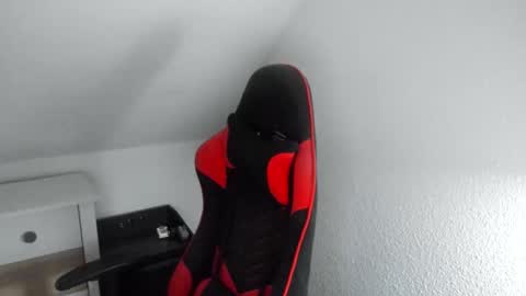 Snapshot of kozik1992 chatting on February 2026 06:50:01 AM Bartek online show from February 2026 06:50:01 AM