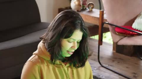 kozzy_ online show from December 2024 09:08:02 PM