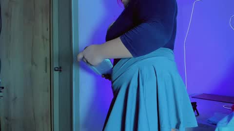 Khloe online show from February 2025 06:45:02 AM