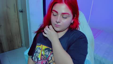 Khloe online show from February 2025 04:57:02 AM