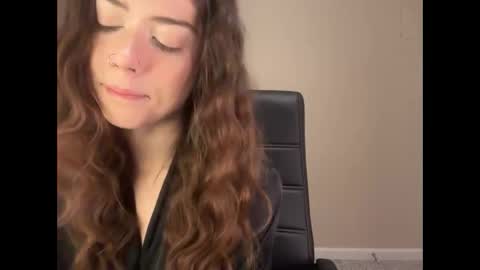 kr3amykay online show from March 2026 05:52:02 AM