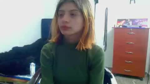 Snapshot of kratos_and_afrodita chatting on September 2025 10:02:01 PM kratos_and_afrodita online show from September 2025 10:02:01 PM