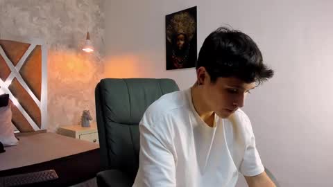 Snapshot of kraven_lust chatting on November 2025 03:10:02 AM Kraven online show from November 2025 03:10:02 AM