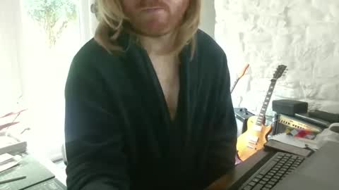 kreestafa182285 online show from April 2026 08:12:02 AM