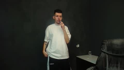 KrewVaughn online show from March 2026 10:43:01 AM