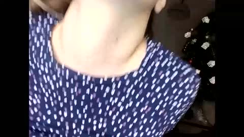 Snapshot of krisssexi chatting on December 2024 03:54:02 AM KrissSexi online show from December 2024 03:54:02 AM