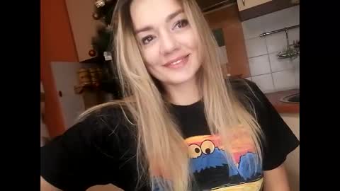 Snapshot of krisssexi chatting on January 2025 05:06:01 PM KrissSexi online show from January 2025 05:06:01 PM