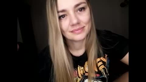 Snapshot of krisssexi chatting on January 2025 12:26:01 PM KrissSexi online show from January 2025 12:26:01 PM