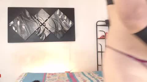 Snapshot of krissyyts chatting on November 2025 05:23:02 PM Andrea online show from November 2025 05:23:02 PM