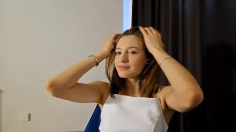 kristandaty online show from February 2026 08:10:02 AM