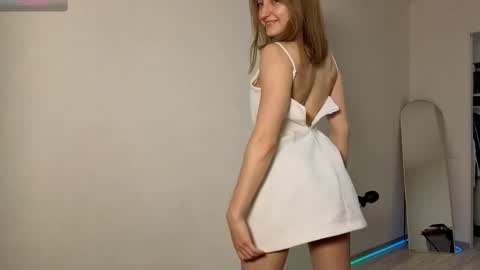 kristandaty online show from March 2026 04:47:01 PM