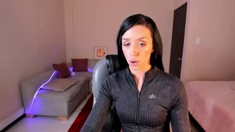 Sophia online show from May 2026 08:39:01 PM