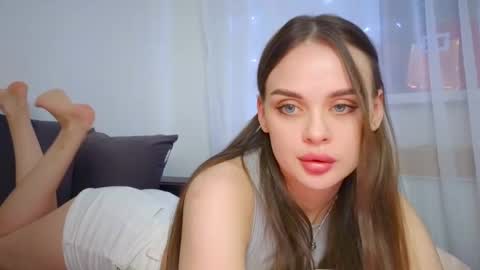Snapshot of kristen_sayles chatting on February 2025 08:50:02 PM Kris online show from February 2025 08:50:02 PM