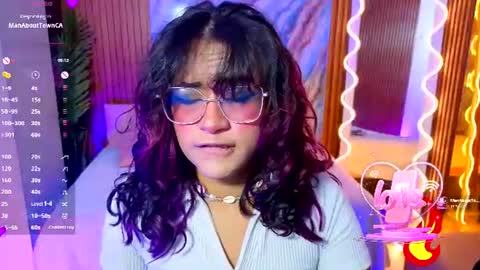 Snapshot of kristen_tay chatting on July 2026 02:59:02 AM kristen_tay online show from July 2026 02:59:02 AM