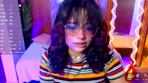 Snapshot of kristen_tay chatting on July 2026 02:59:01 AM kristen_tay online show from July 2026 02:59:01 AM