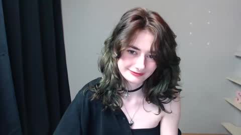 Kristina online show from December 2024 01:13:01 PM