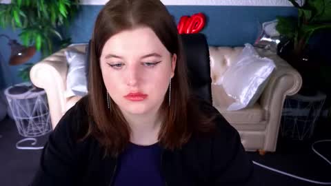 kristifoxy online show from February 2026 06:11:02 AM