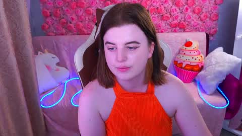 kristifoxy online show from May 2026 01:40:02 PM