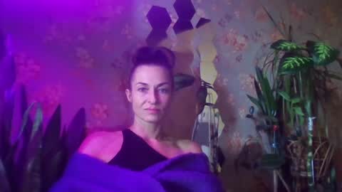 Snapshot of kristinagold44 chatting on December 2024 10:13:01 AM Kristina online show from December 2024 10:13:01 AM