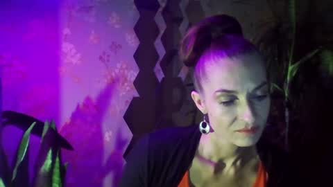 Snapshot of kristinagold44 chatting on January 2025 07:16:02 PM Kristina online show from January 2025 07:16:02 PM