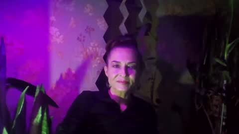Snapshot of kristinagold44 chatting on January 2025 04:29:01 PM Kristina online show from January 2025 04:29:01 PM