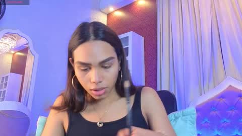 Snapshot of kristinagriner chatting on June 2026 02:27:01 AM KristinaGriner online show from June 2026 02:27:01 AM