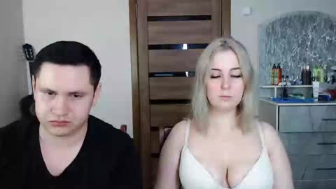 Snapshot of kristy_fran chatting on March 2025 07:54:02 PM Kristy online show from March 2025 07:54:02 PM