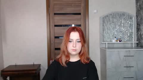 Snapshot of kristy_fran chatting on September 2025 01:38:02 AM Kristy online show from September 2025 01:38:02 AM